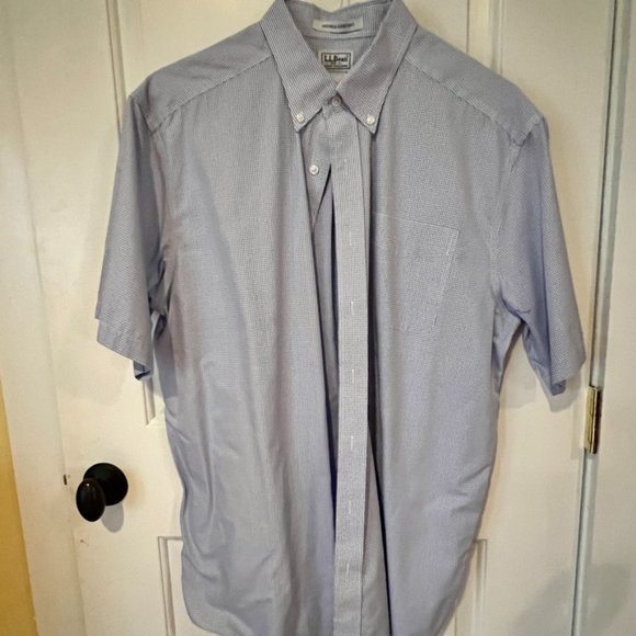 LL Bean Short Sleeved Button Down Size L-Tall - Picture 1 of 3